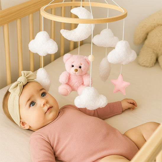 mobile-lit-bébé-allonge-berceau-hochet-ours-rose