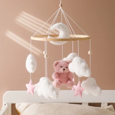 mobile-lit-bébé-ours-rose