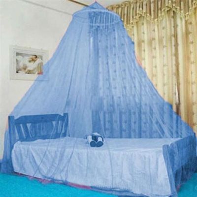 Ciel de lit bébé bleu décoratif et sécurisant pour berceau classique