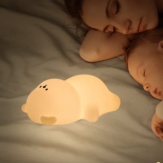 Veilleuse tactile ours compagnon lumineux favorisant sommeil paisible avec maman