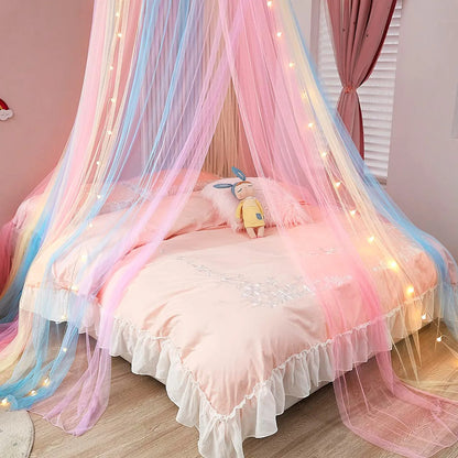 ciel de lit bébé arc en ciel refuge apaisant pour nuits tranquilles
