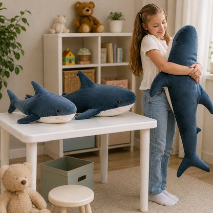 Peluche requin bleu et blanc